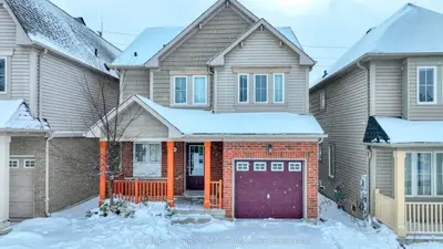 Detached in Oshawa
