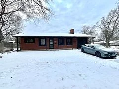 955 Hawthorne Court, Oshawa, ON L1H 2H4