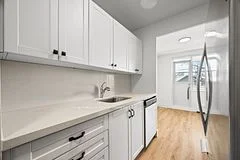 1017 Woodbine Avenue 205, Toronto E03, ON M4C 4C3