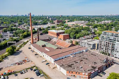 388 Carlaw Avenue S5, Toronto E01, ON M4M 2T4