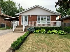 84 Scarden Avenue Main Fl, Toronto E05, On M1t 1w5