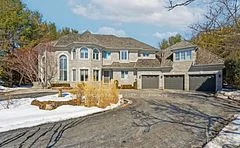 9 Bunhilll Court, Ajax, On L1z 1x5