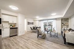 976 Simcoe Street N 401, Oshawa, ON L1G 4W4