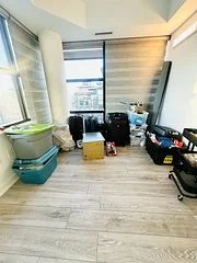 1608 Charles Street 450 F, Whitby, ON L1N 1B9
