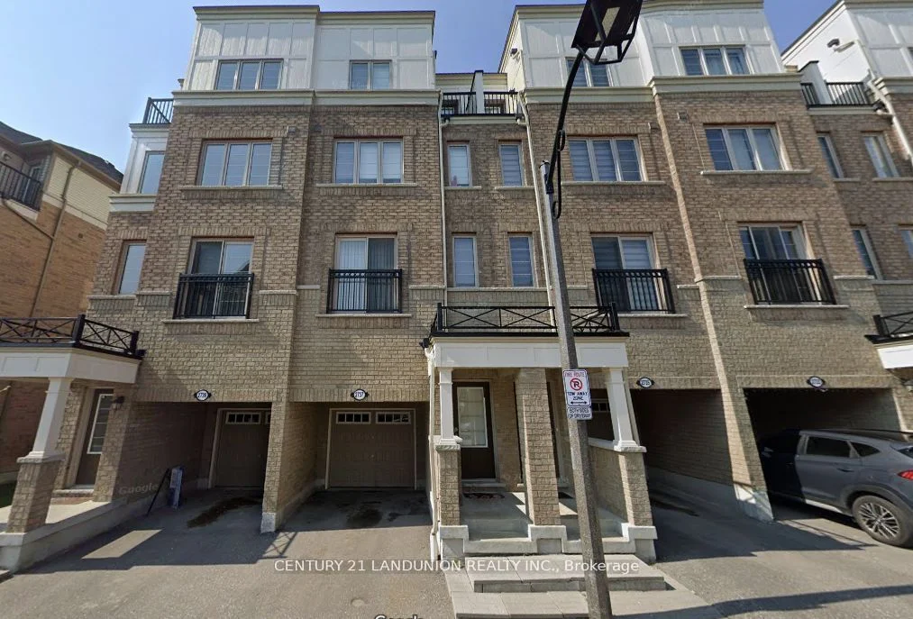 2737 Deputy Minister Path, Oshawa, ON L1L 0M7