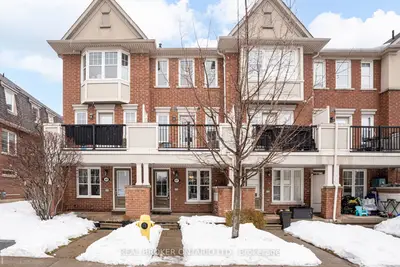 47 Mendelssohn Street, Toronto E04, ON M1L 0G6