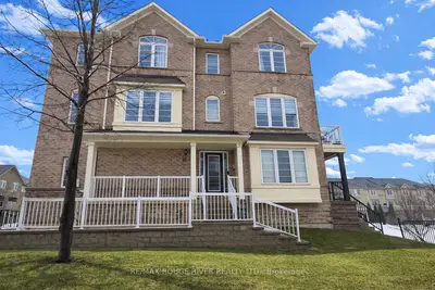 16 Lawrencetown Street, Ajax, On L1s 0b8