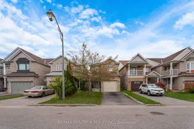 18 Beadle Drive, Ajax, ON L1S 7P1