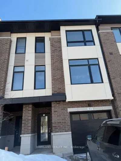 1695 Dersan Street 403, Pickering, On L1x 0s9