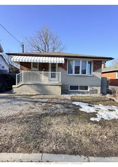 114 Adelaide Avenue E, Oshawa, On L1g 1z1
