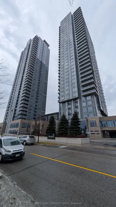 255 Village Green Square 1307, Toronto E07, ON M1S 0L7