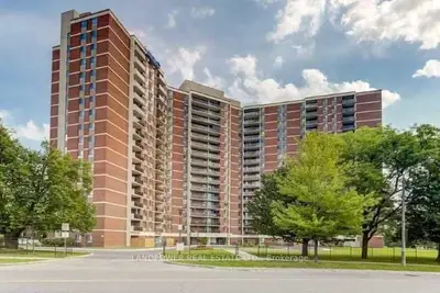 121 Trudelle Street 1705, Toronto E08, On M1j 3k4