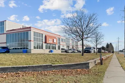 1143 Wentworth Street W 101, Oshawa, ON L1J 8P7