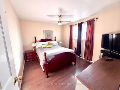 114 Admiral Road (Private Room), Ajax, ON L1S 2P1