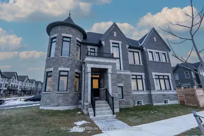1011 Dyas Avenue, Oshawa, On L1l 0v4