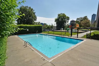 2721 Victoria Park Avenue 602, Toronto E05, On M1t 3n6