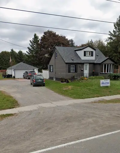 3385 Brock Street N, Whitby, On L1r 3j6