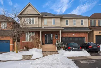 Detached in Oshawa