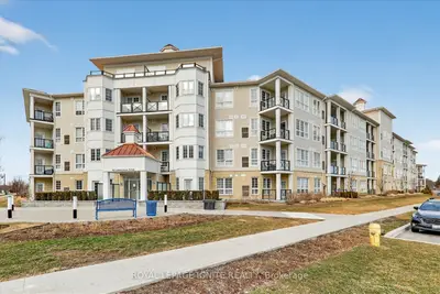 50 Lakebreeze Drive 128, Clarington, ON L1B 0V9