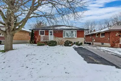 410 Harris Street Bsmnt, Whitby, ON L1N 3C5
