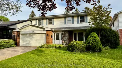 34 Harringay Crescent, Toronto, On M1w 1z3