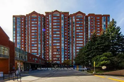2460 Eglinton Avenue E 414, Toronto E08, On M1k 5j7
