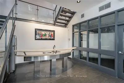 33 Villiers Street 102, Toronto, On M5a 1a9