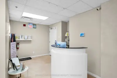 1 Rossland Road W 209, Ajax, On L1z 1z2