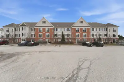 106 Aspen Springs Drive 109, Clarington, ON L1C 5N3