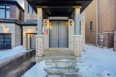 2916 Nakina Street, Pickering, On L1x 2r5