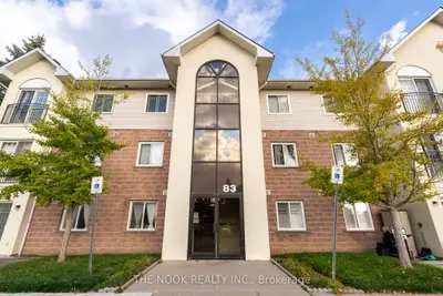 83 Aspen Springs Drive 309, Clarington, On L1c 5j7
