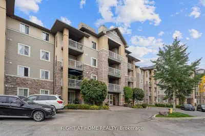 684 Warden Avenue 407, Toronto E04, On M1l 4w4