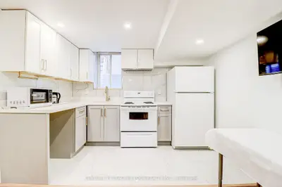 376 Whitby Shores Greenway, Whitby, ON, L1N 9R8
