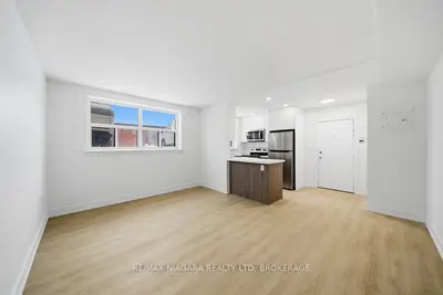 993 O'connor Drive Unit A, Toronto E03, On M4b 2t1