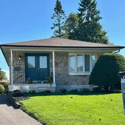 529 Carman Court, Oshawa, ON L1H 6K5