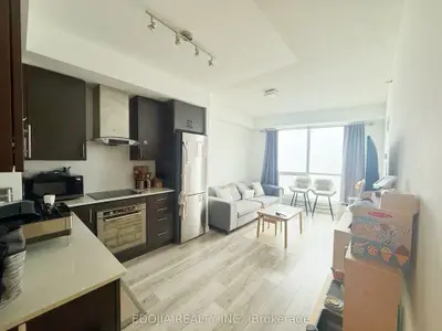 195 Bonis Avenue 2113, Toronto E05, On M1t 3w6