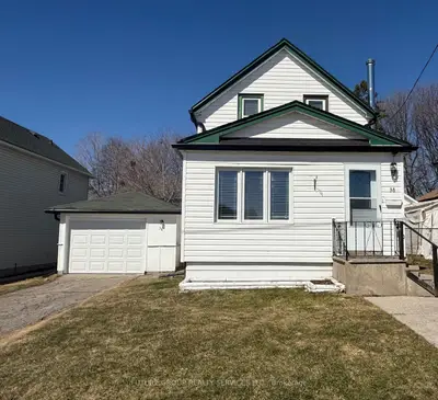 38 Frank Street, Oshawa, ON L1H 3T5