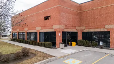 1901 E Forbes Street, Whitby, On L1n 9a7