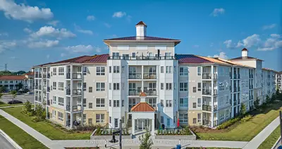 50 Lakebreeze Drive 105, Clarington, On L1b 09v
