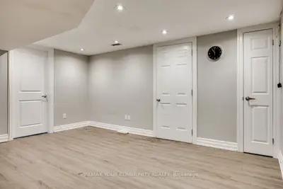 240 Markham Road Lower Level, Toronto, On M1j 3c2