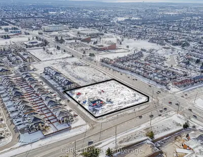 Brock Street N & Rossland Road, Whitby, ON, 00000