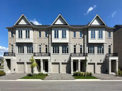 1655 Palmers Sawmill Road 404, Pickering, ON L1X 0R3