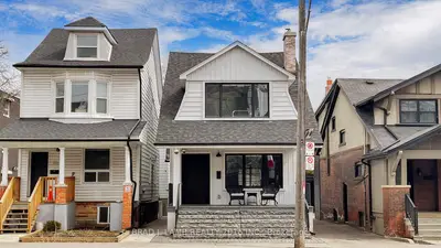 111 Woodbine Avenue, Toronto E02, ON M4L 3P1