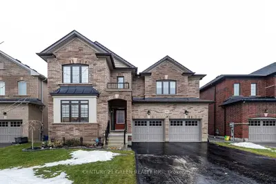 130 Crombie Street, Clarington, ON L1C 4A6