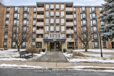 1535 Diefenbaker Court 302, Pickering, On L1v 3w2