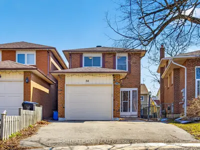 54 Lady Churchill Court, Toronto E07, On M1v 2j6