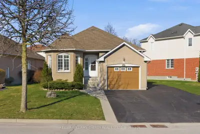 66 Squire Fletcher Drive, Clarington, On L1c 5h9