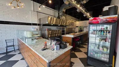 4071 Thickson Road N 2, Whitby, On L1r 2x3