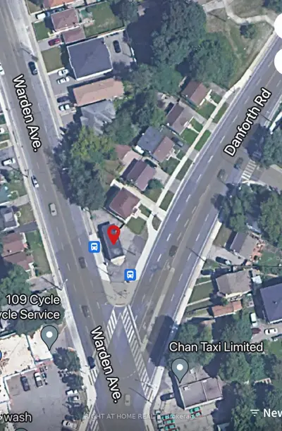 Unit 1, 104 Danforth Road N Unit 1, Toronto, On M1l 3w7