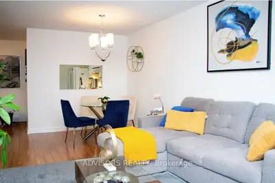 4 Park Vista Drive 1212, Toronto, On M4b 3m8
